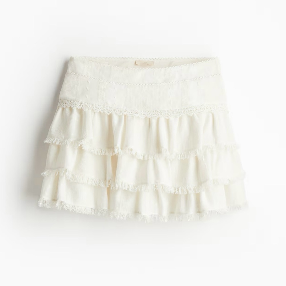 H&M Cream Ruffled Tier skirt